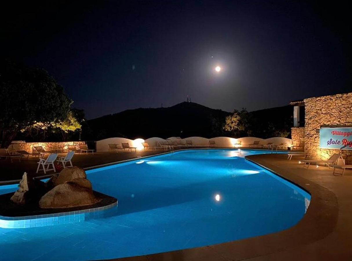 オルビアMonolocale Arianna Con Giardino Privato E Piscinaアパートメント エクステリア 写真